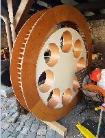 wheel with tubes